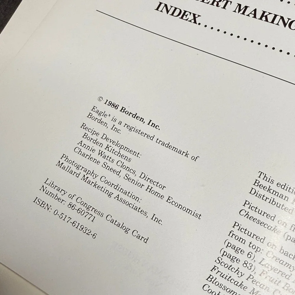 Classic Desserts‎ Cookbook Eagle Brand Sweetened Condensed Milk Recipes 1986